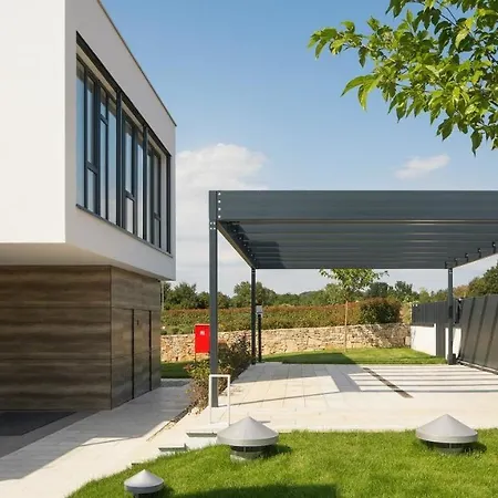Villa Noble *